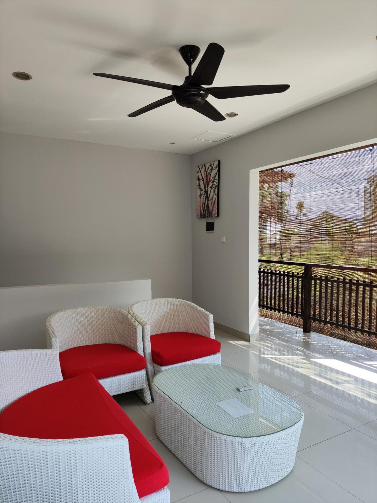 Villa Lovecho Canggu Exterior foto