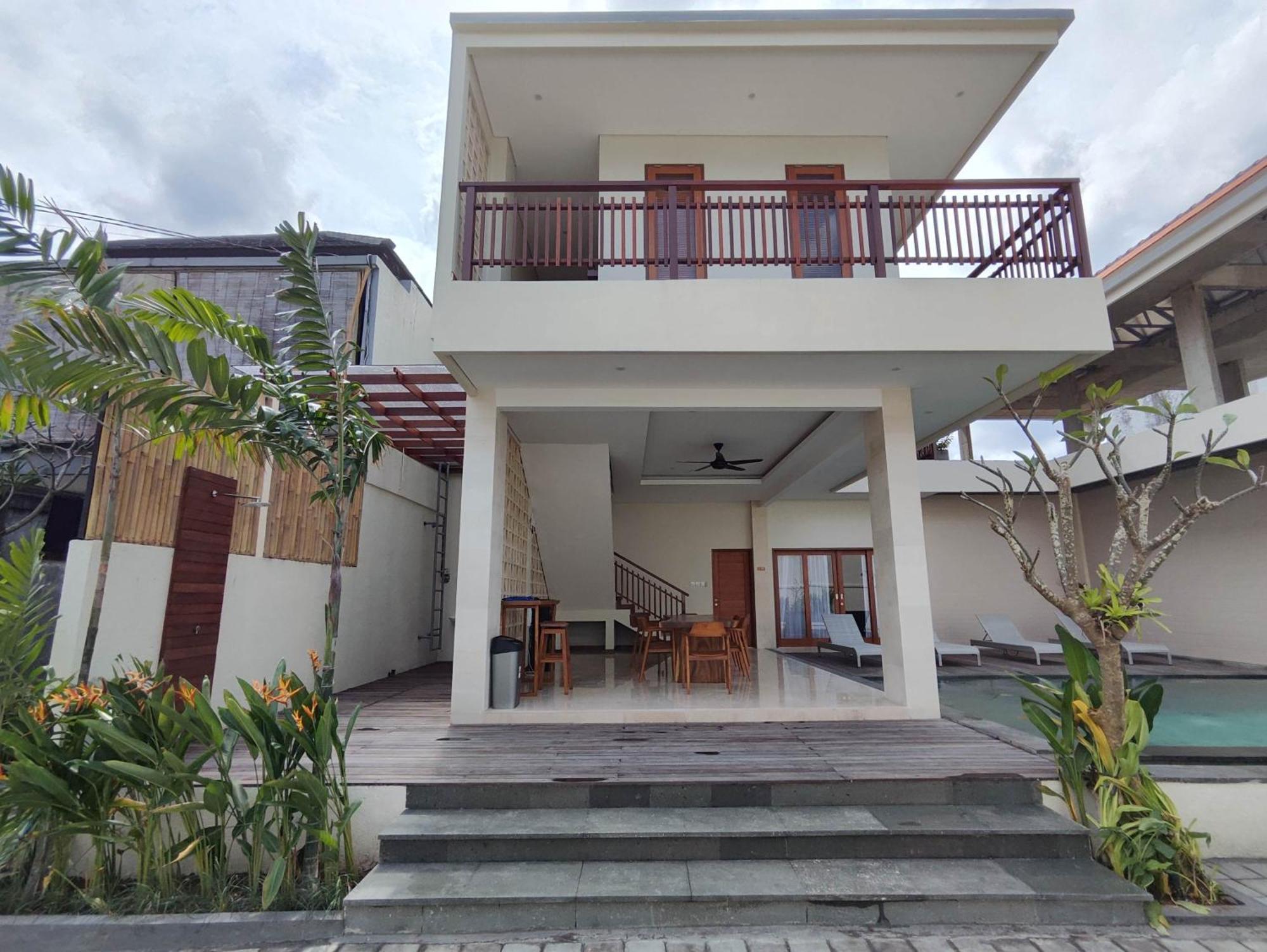 Villa Lovecho Canggu Exterior foto
